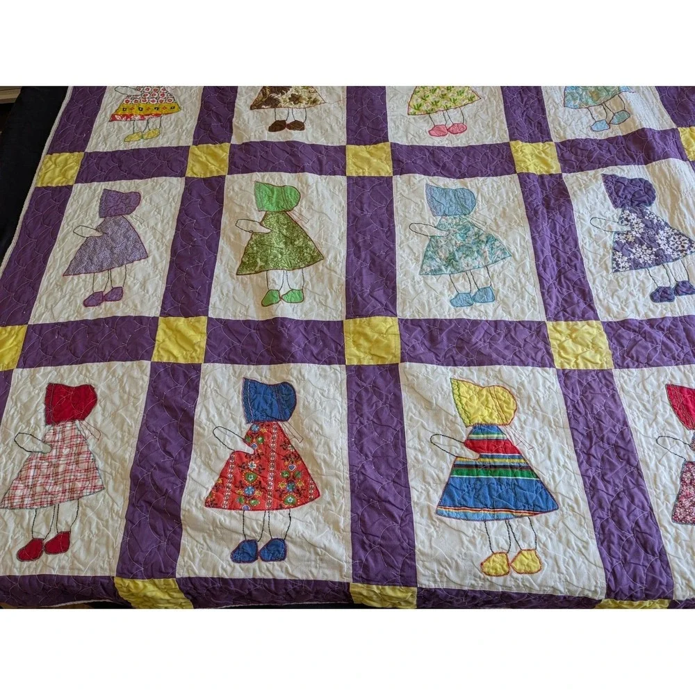 Vintage Handmade Quilt Sunbonnet Sue Twin Purple Calico‎ Cottage Folk Art 67x84